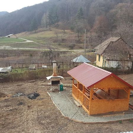 Casa Dodoc Hotel Качулата Екстериор снимка
