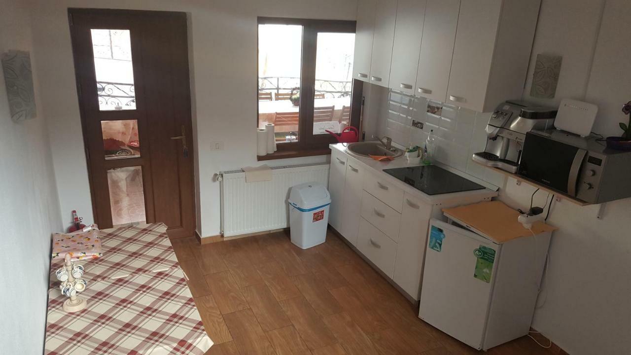 Casa Dodoc Hotel Качулата Екстериор снимка